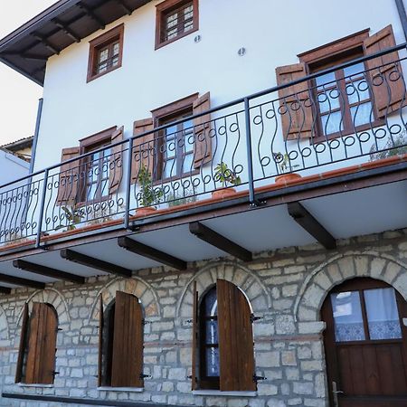 Vila Art Berat Castle Kültér fotó