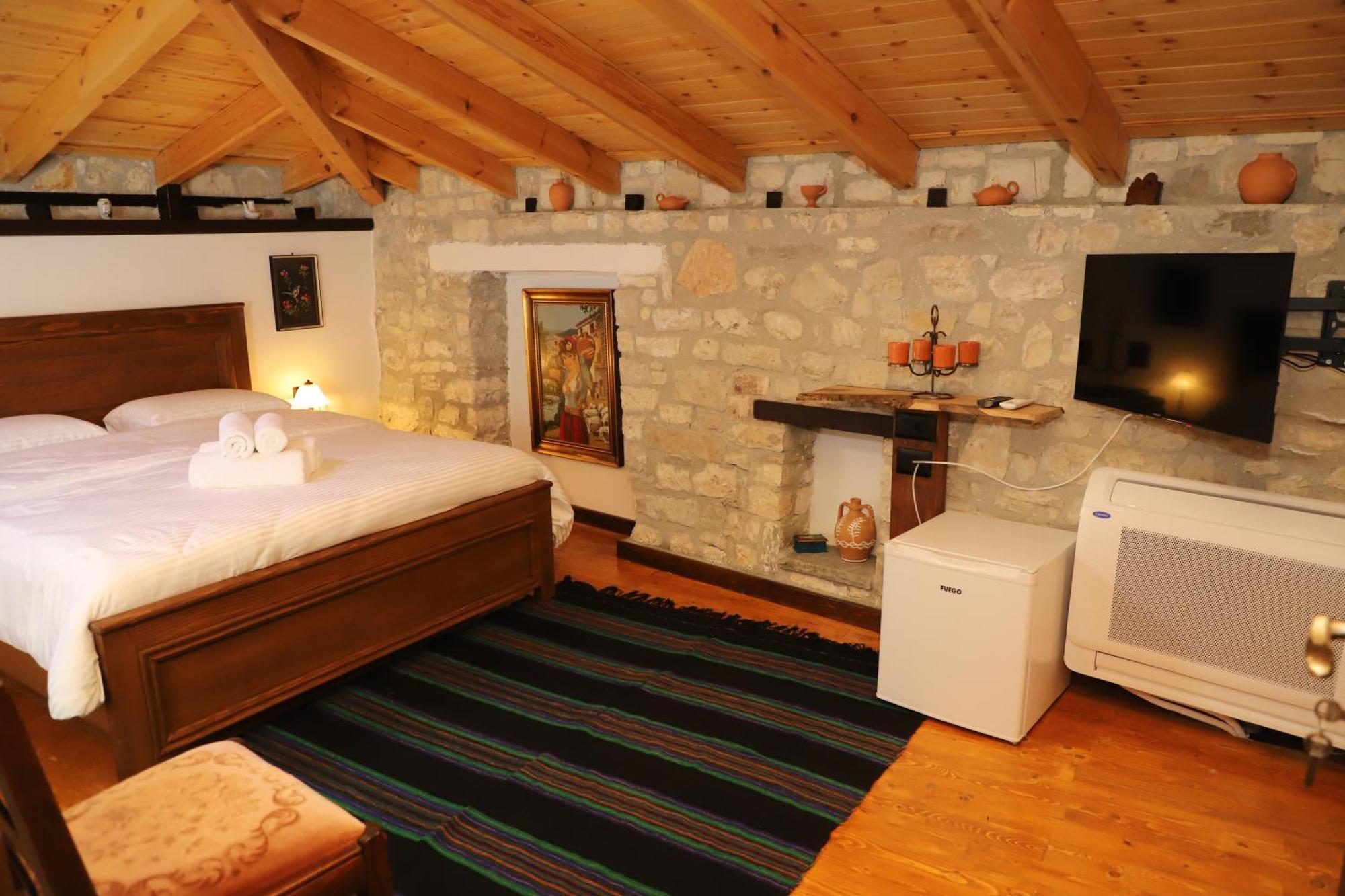 Vila Art Berat Castle Kültér fotó